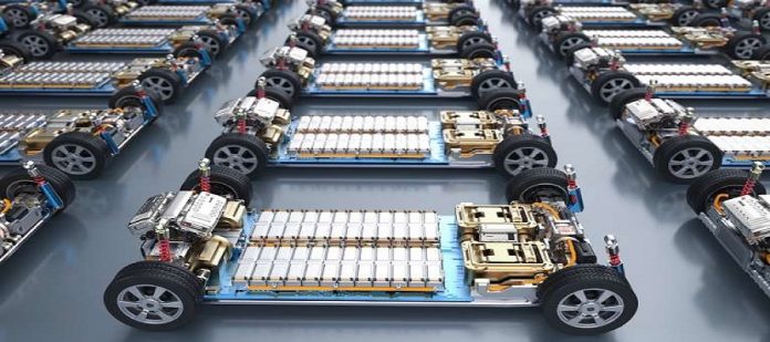 Global EV Battery Capacity Surges 54% in H1 2023, CATL Dominates Market